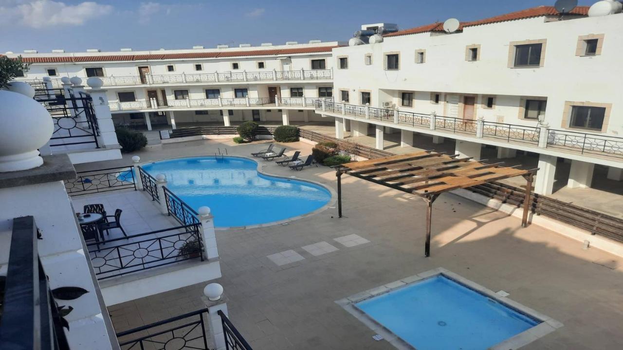 Paramount Gardens Resorts C202 Ларнака Екстер'єр фото